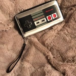 Nintendo Wallet / Wristlet